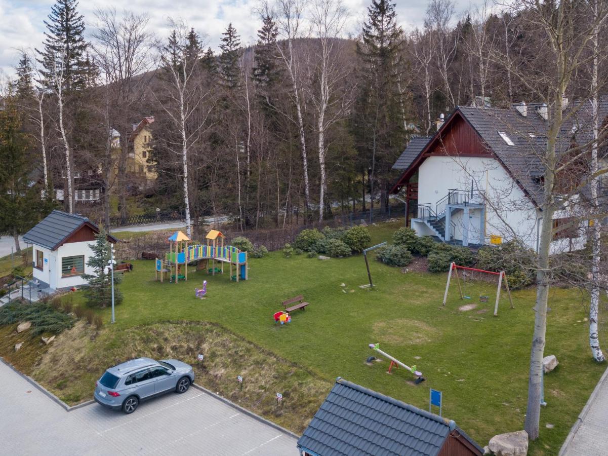 Domek 4Seasons Karpacz Z Prywatna Sauna I Kominkiem Exterior photo